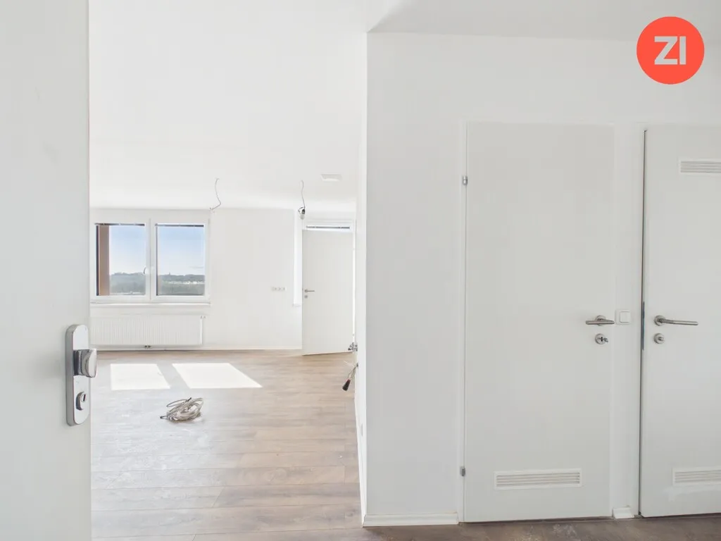 Generalsanierte Wohnung in Bahnhofsnähe mit Top-Anbindung und Außenstellplätzen