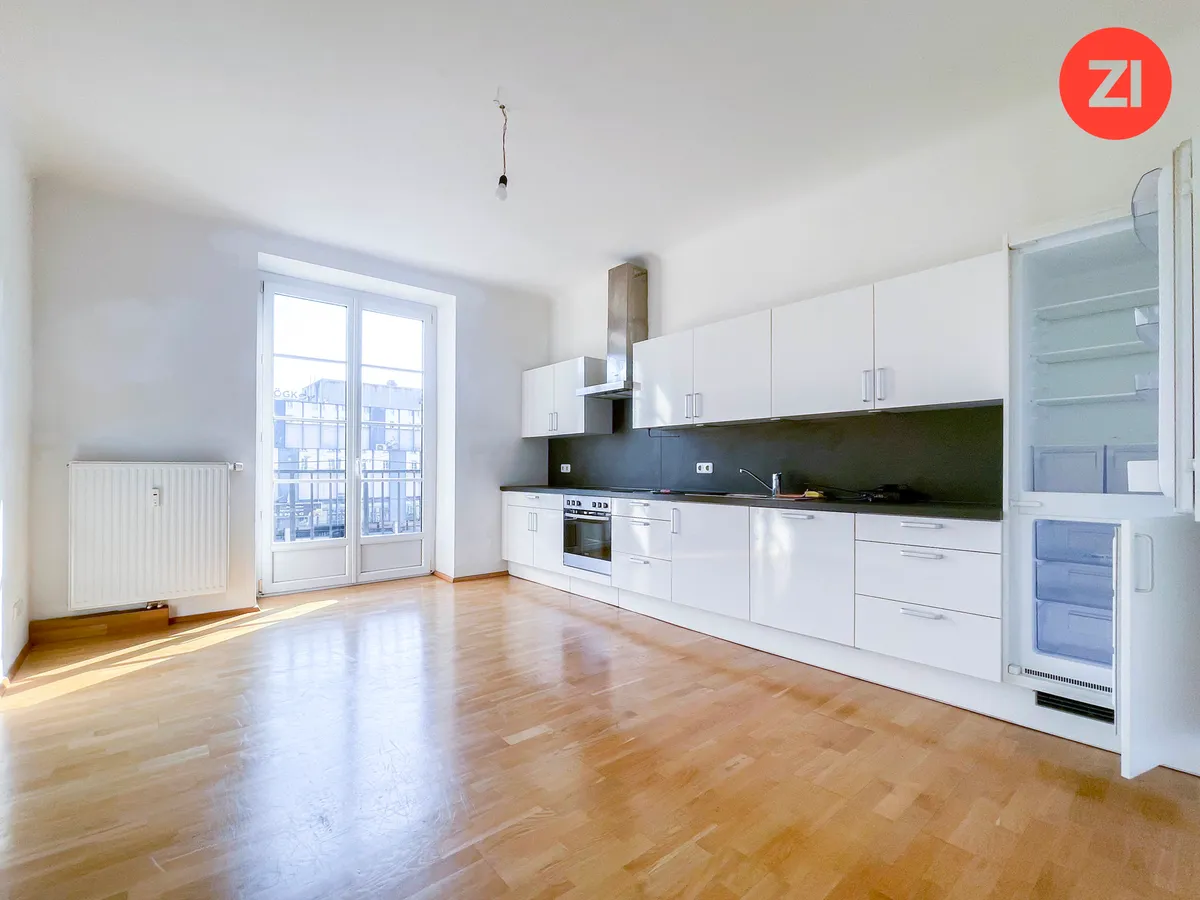 3,5- Zimmer Wohnung mit Balkon in den Innenhof