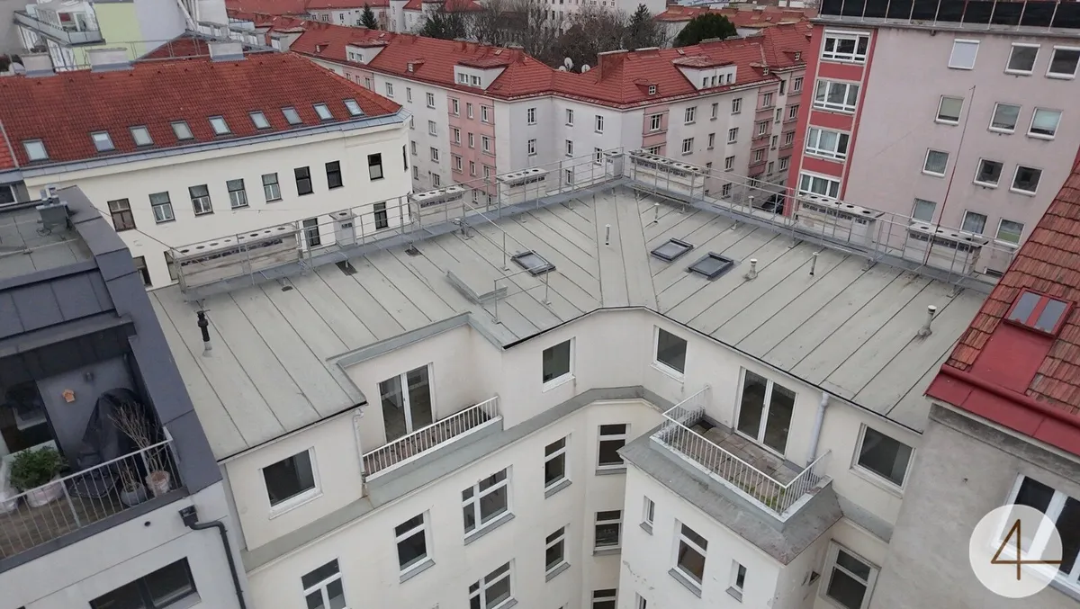 500m zur U1 - Wiener Gründerzeit-Zinshaus - 28 Einheiten - ca. 75 % bestandsfrei - DG ausgebaut