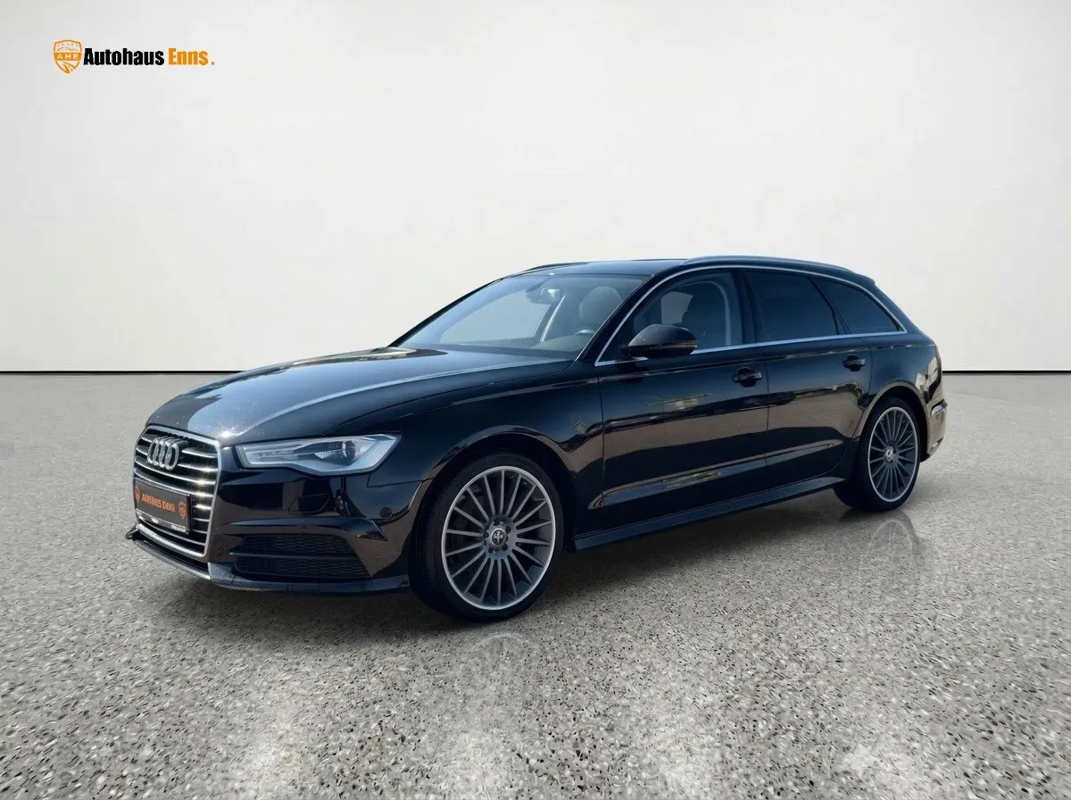 Audi Automatik / Navigation / Klimaautomatik / LED-Scheinwerfer / Sitzheizung