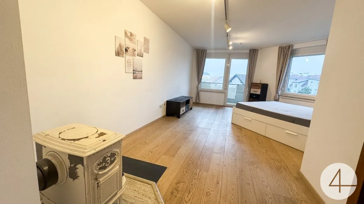Single oder Pärchenwohnung möbliert mit Garagenplatz